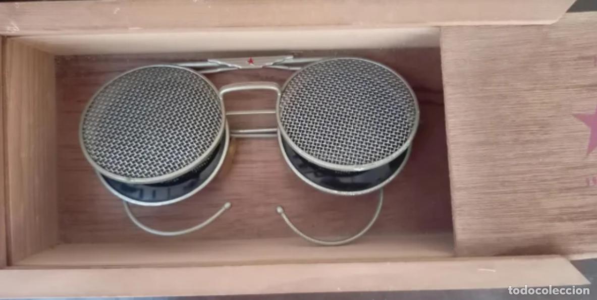 Oggetti Antichi: Gafas de sol met&aacute;licas plateadas y negras