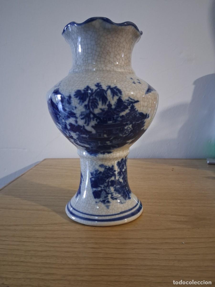 Antiques: Jarron de cer&aacute;mica esmaltada china dise&ntilde;o paisaje en azul