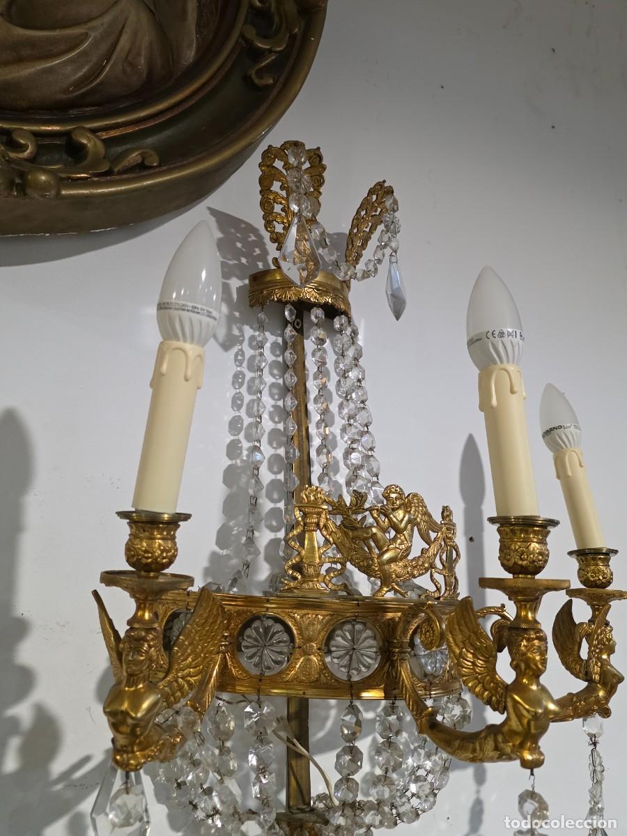 Antig&uuml;edades: Candelabros pared Imperio bronce y cristal - Foto 6