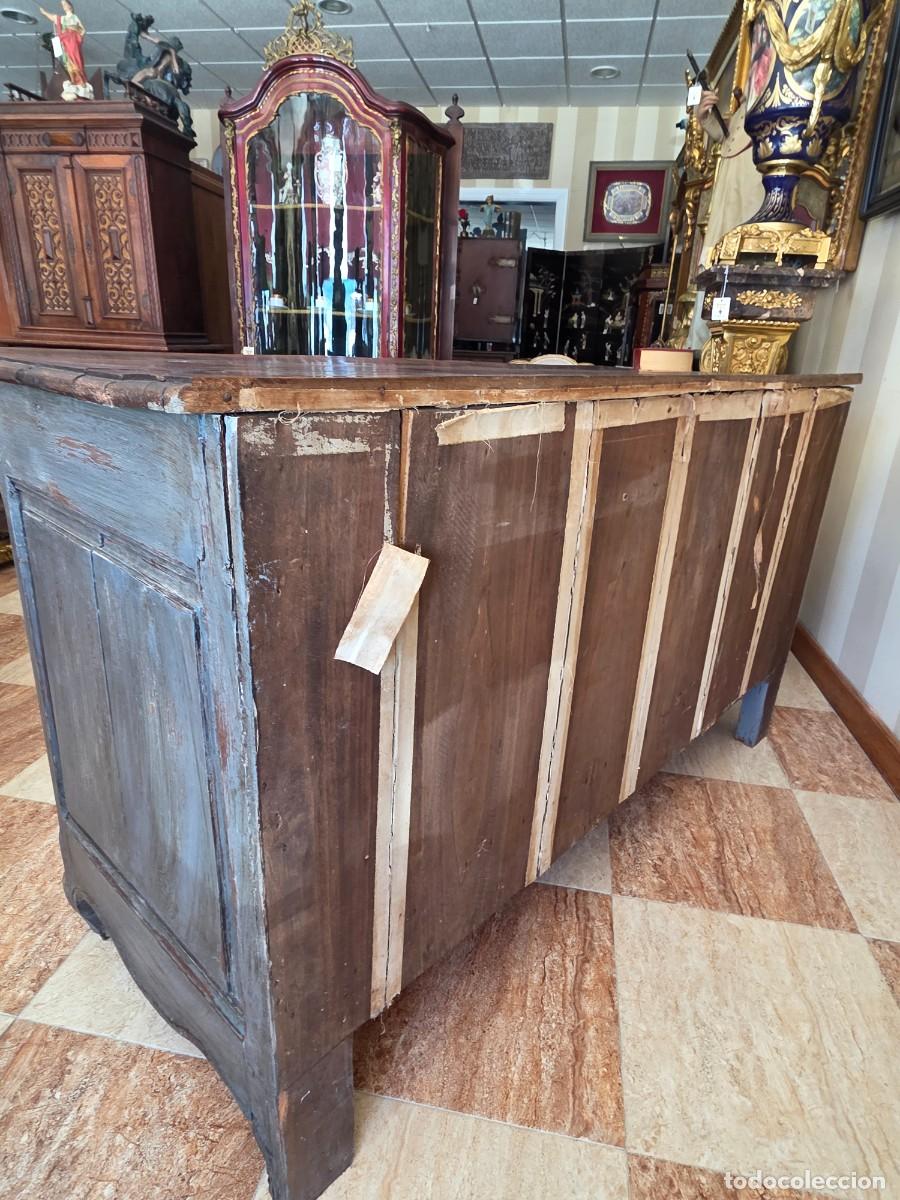 Antig&uuml;edades: Comoda madera maciza decapada - Foto 8