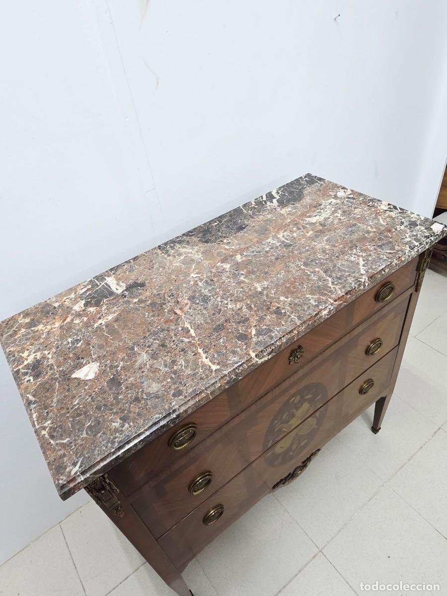 Antig&uuml;edades: Comoda marqueteria Luis XVI - Foto 2