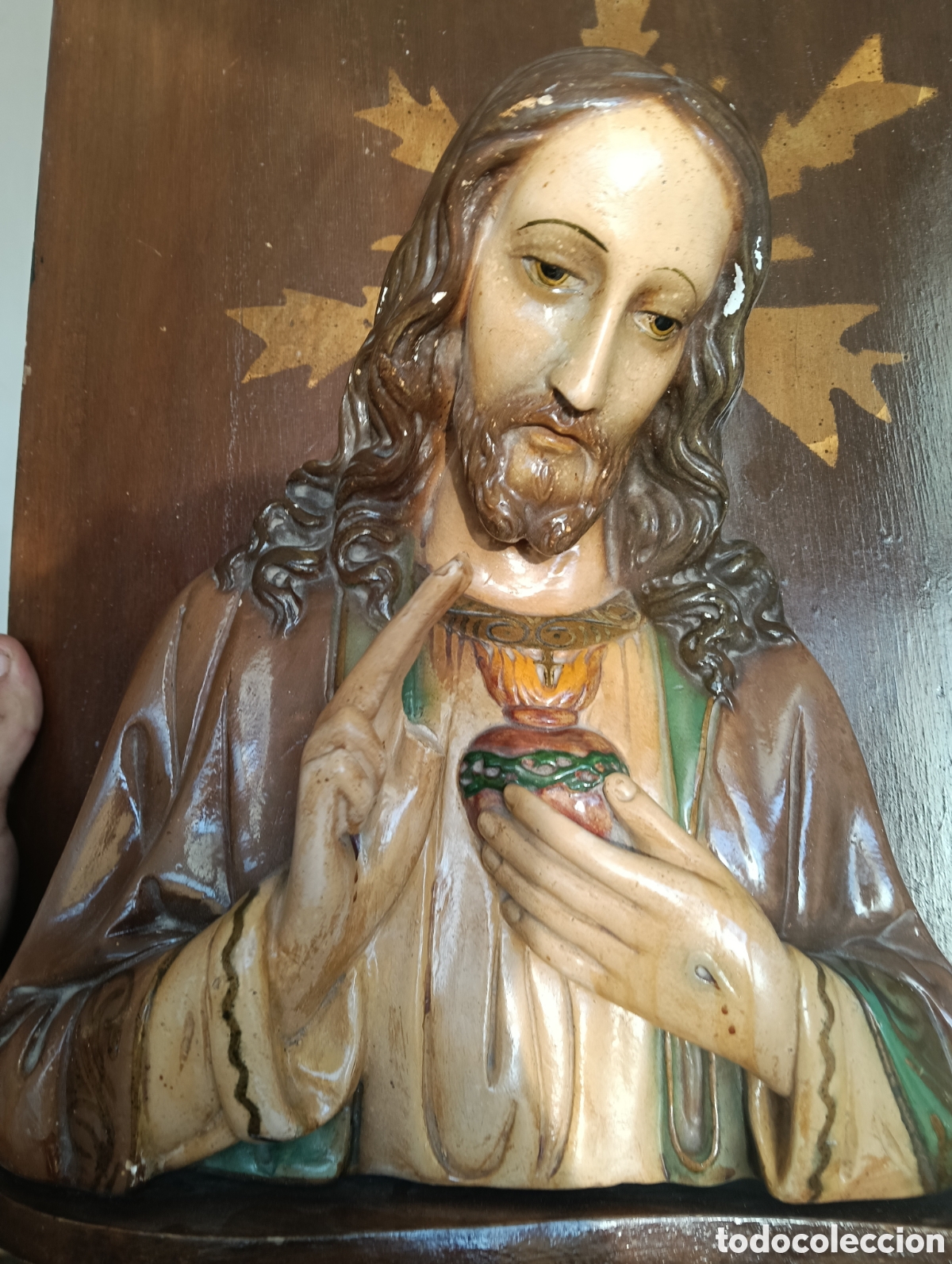 Antig&uuml;edades: Talla religiosa en tabl&oacute;n de madera - Foto 3