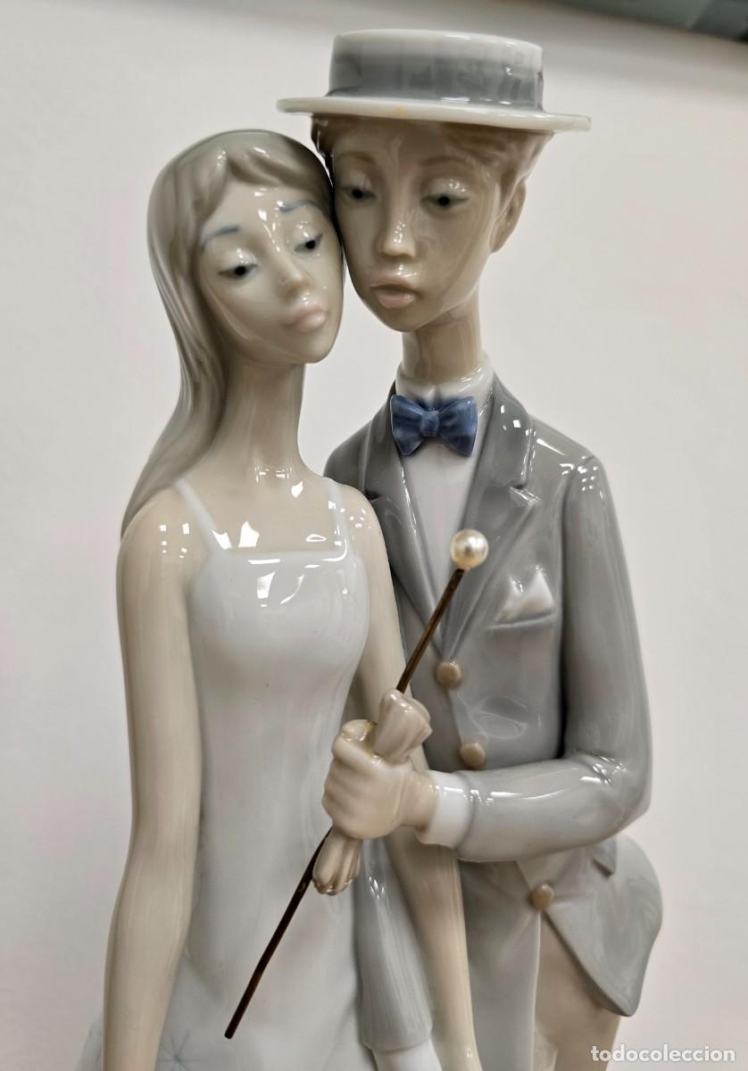 Antig&uuml;edades: Lladr&oacute;. Pareja de enamorados - Foto 4