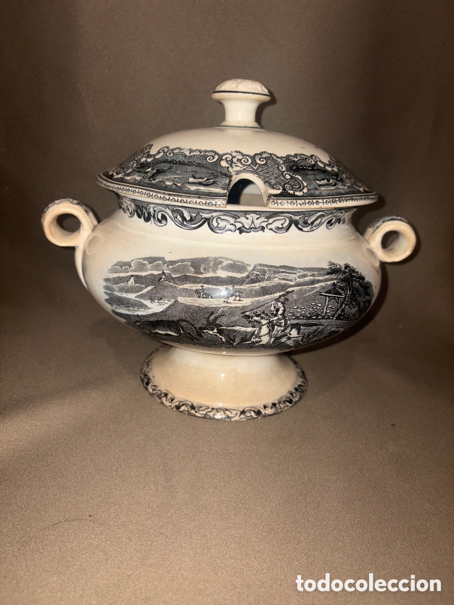 Antig&uuml;edades: Antigua sopera CER&Aacute;MICA CARTAGENA LA AMISTAD,SIGLO XIX,27 cm aproximadamente*VER FOTOS*