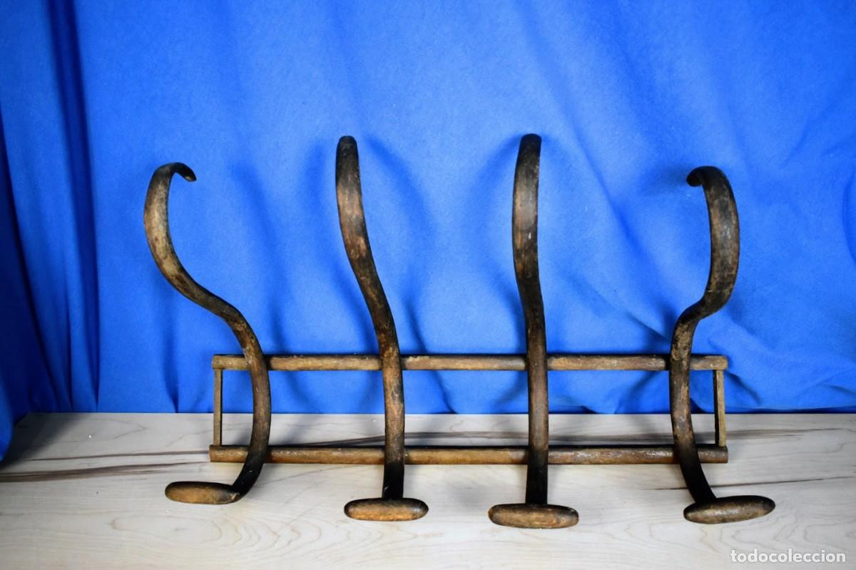 Antig&uuml;edades: Antiguo perchero sombrerero estilo Thonet a&ntilde;os 40