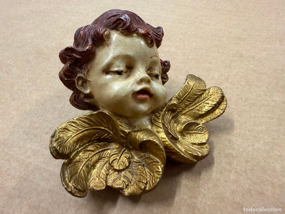 Antig&uuml;edades: Encantador angelito o putti . Resina simil antiguo. Mide unos 9x9cms de altura
