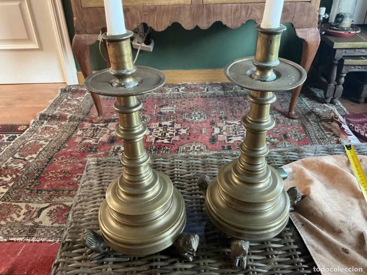 Antig&uuml;edades: candelabro antiguo de bronce