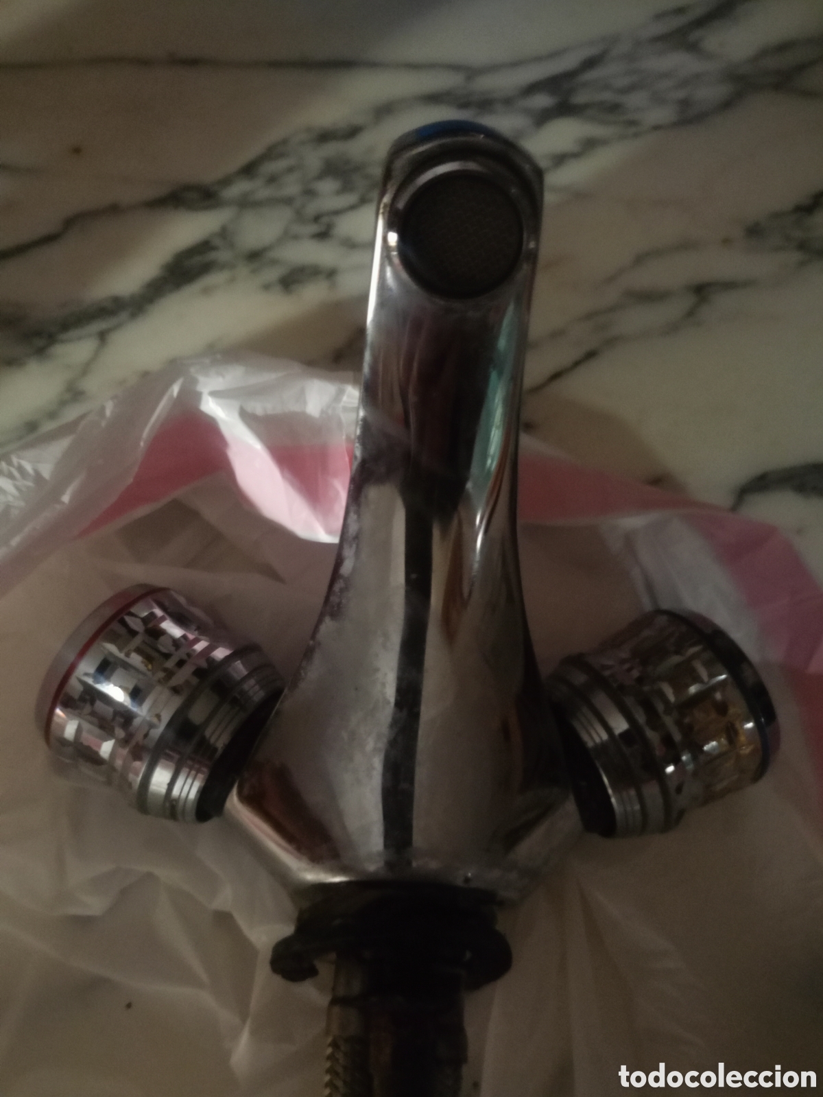 Antig&uuml;edades: Grifo cromado dos mandos