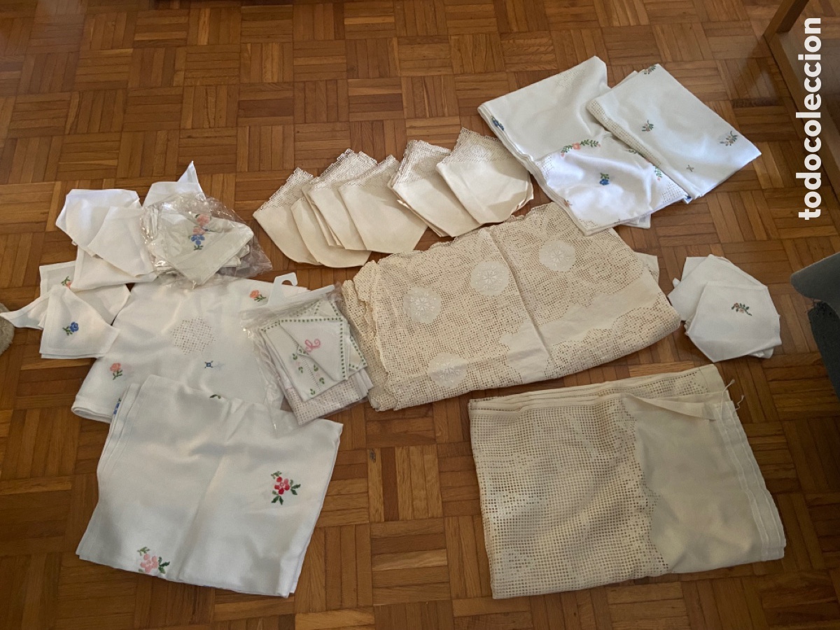 Antig&uuml;edades: Lote de Antigua manteleria Servilletas manteles cortina