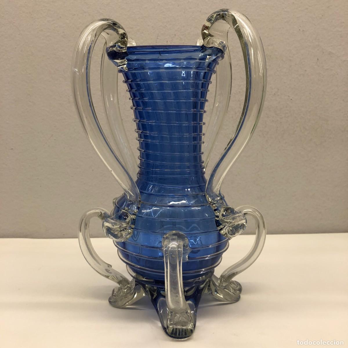Antig&uuml;edades: JARRA DE CRISTAL DE MURANO - CENTRO DE MESA - AZUL Y BLANCO - RAR&Iacute;SIMO - DE DISE&Ntilde;O - 30 X 20 X 20 CM