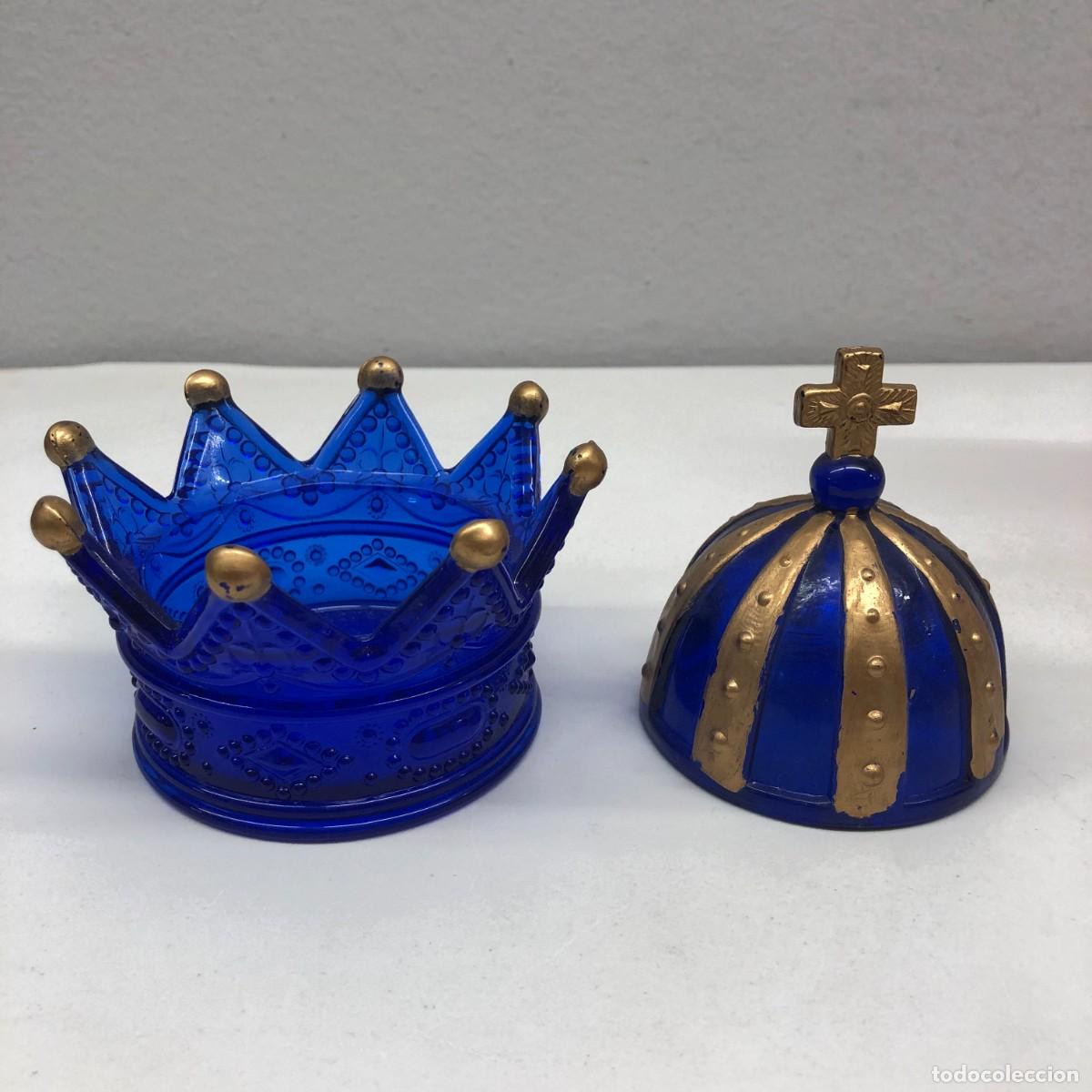 Antiguidades: PRECIOSA CAJITA - POLVORERA - PRINCIPIOS S.XX EN CRISTAL - REALEZA - ROYALTY - MONARQUICA - 13 X 10