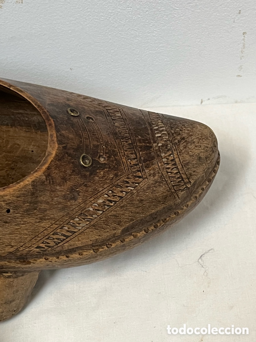 Antig&uuml;edades: Pareja de Madre&ntilde;as de Madera Tallada. A/J - Foto 2