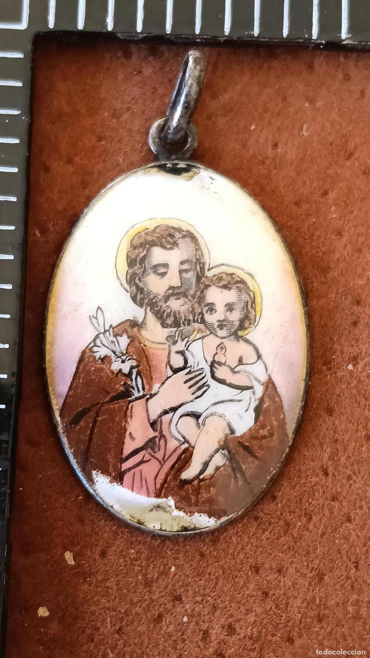 Antig&uuml;edades: ANTIGUA MEDALLA RELIGIOSA ESMALTADA SAN JOSE CON NI&Ntilde;O JESUS, MINIATURA