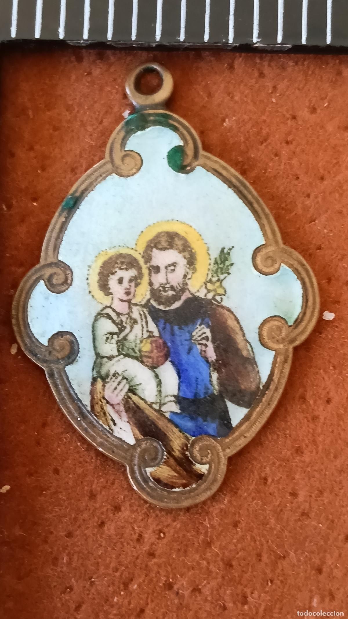 Antig&uuml;edades: ANTIGUA MEDALLA RELIGIOSA ESMALTADA NI&Ntilde;O JESUS Y SAN JOSE, MINIATURA