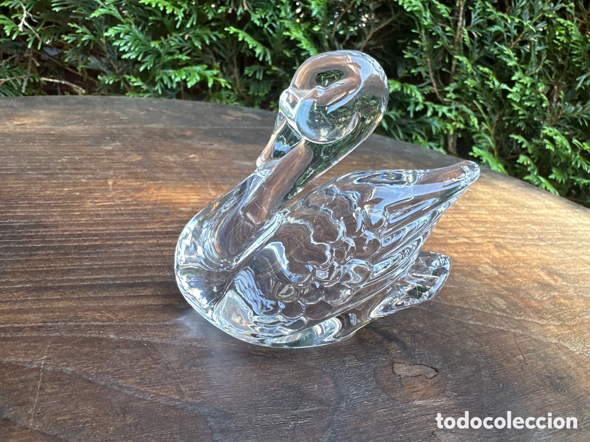 Antiguidades: PRECIOSA FIGURA PISAPAPELES DE CRISTAL LED. CISNE