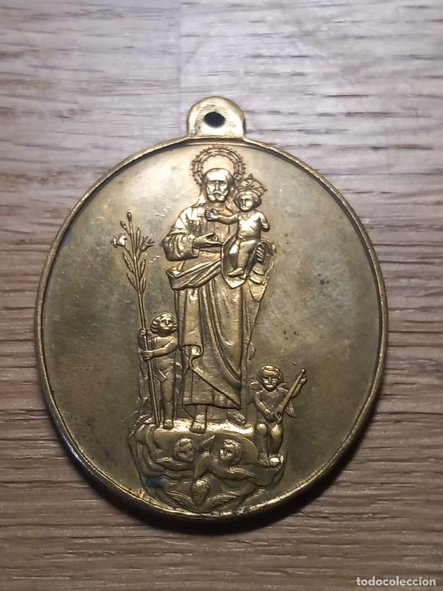 Antig&uuml;edades: Medalla bronce glorioso San Jos&eacute; rogad por nosotros