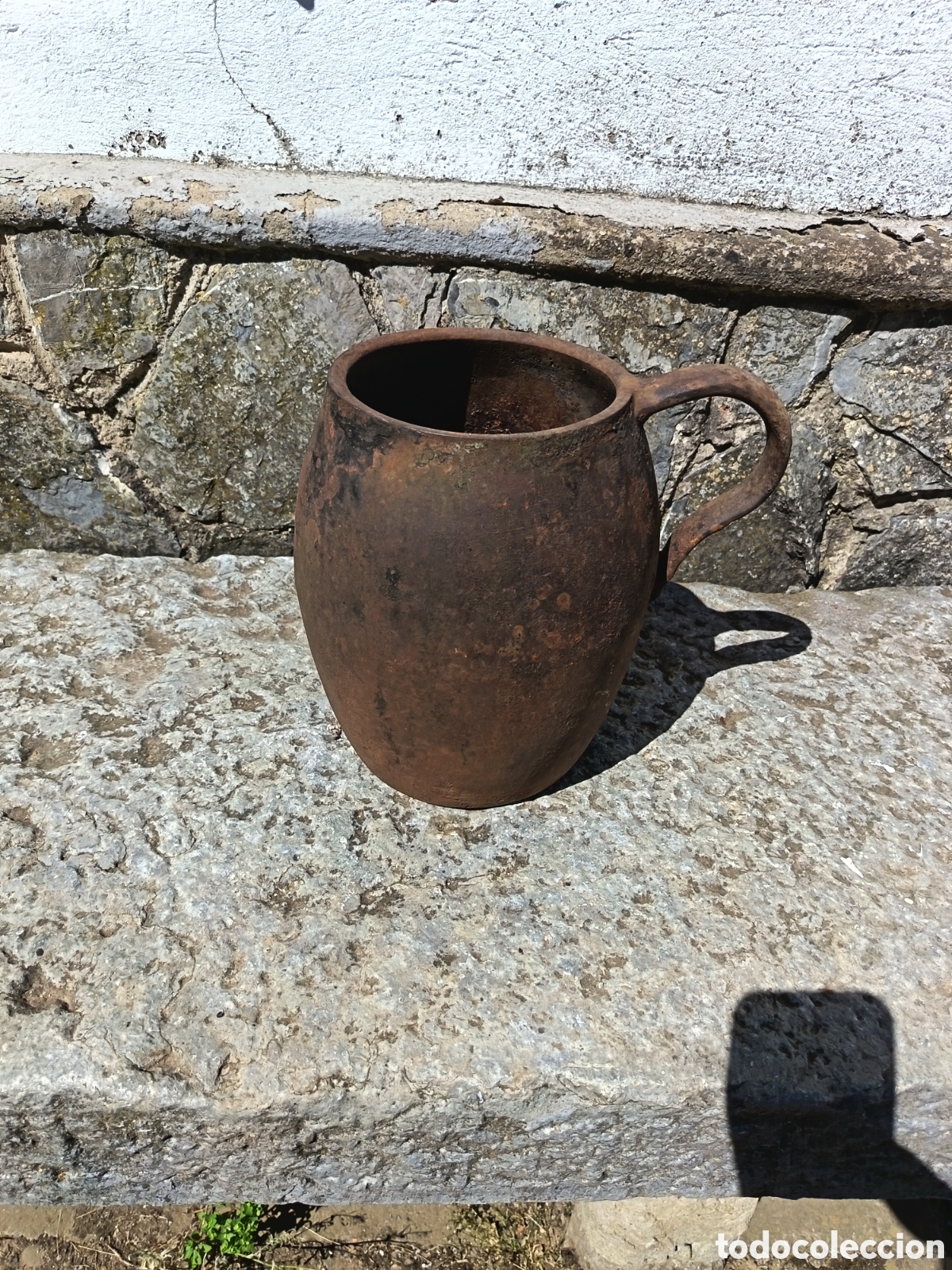 Antig&uuml;edades: Puchero / olla , muy antigua de hierro