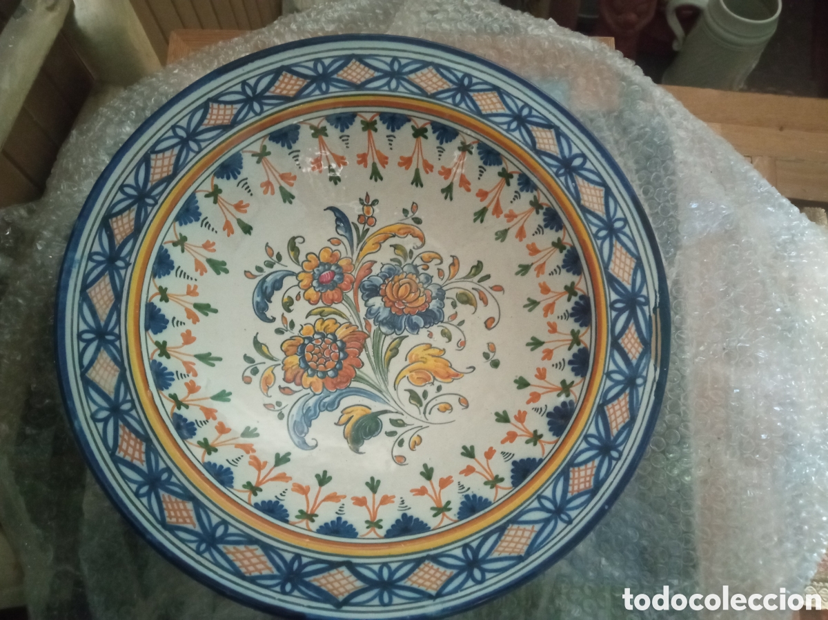 Antig&uuml;edades: Antiguo y magn&iacute;fico lebrillo de cer&aacute;mica de Talavera de 31,5cm de di&aacute;metro por 8 cm de altura