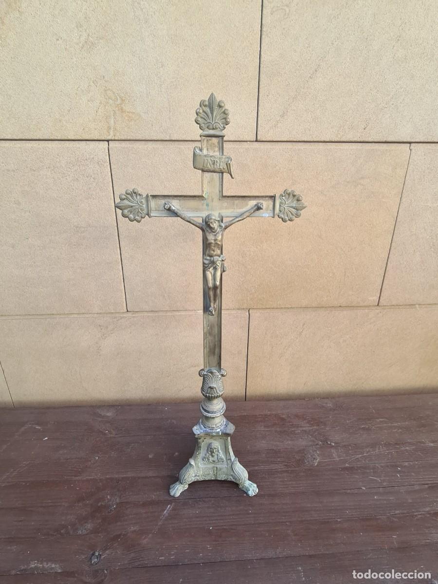 Antig&uuml;edades: Crucifijo de Altar o sobremesa