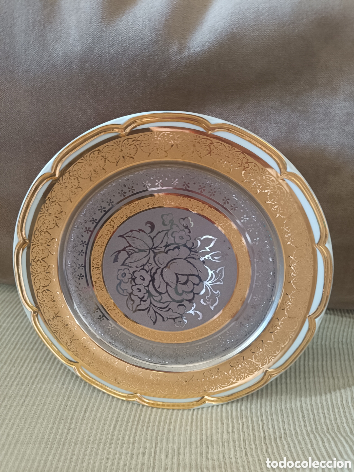 Antig&uuml;edades: Plato porcelana BOHEMIA SNEROLL. Oro y platino