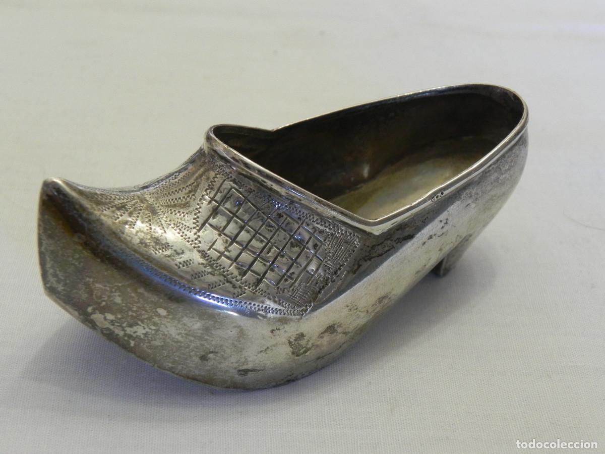 Antig&uuml;edades: ** PRECIOSO ZUECO DE PLATA CONTRASTADA **