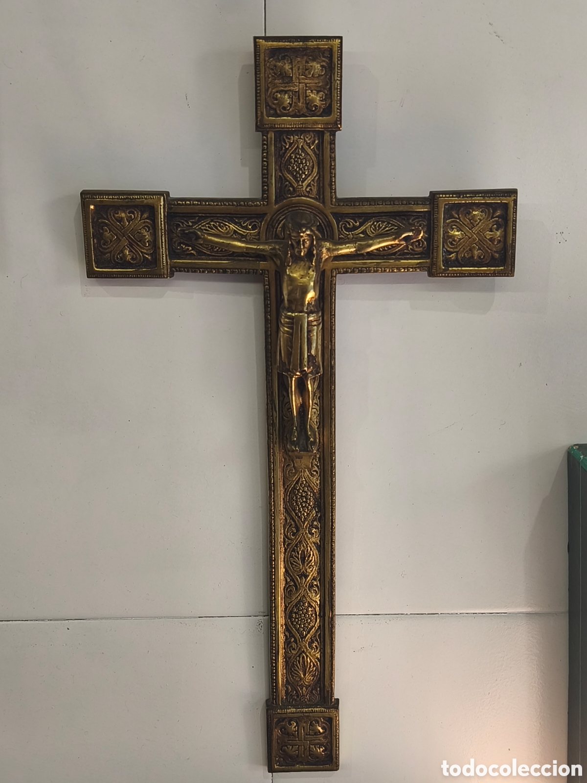 Antig&uuml;edades: Crucifijo de bronce 41cm x 22cm - Foto 3