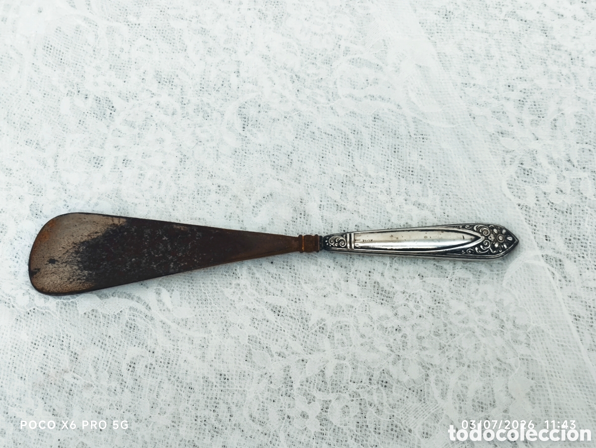 Antig&uuml;edades: Antiguo Calzador con mango de plata - Foto 1