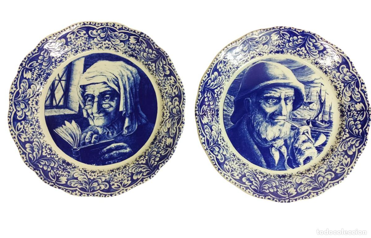Antiquit&auml;ten: PAREJA DE PLATOS DE PARED CON RETRATOS. BOCH LA SOUVI&Egrave;RE. CER&Aacute;MICA DE DELFT. PA&Iacute;SES BAJOS. C. 1930.