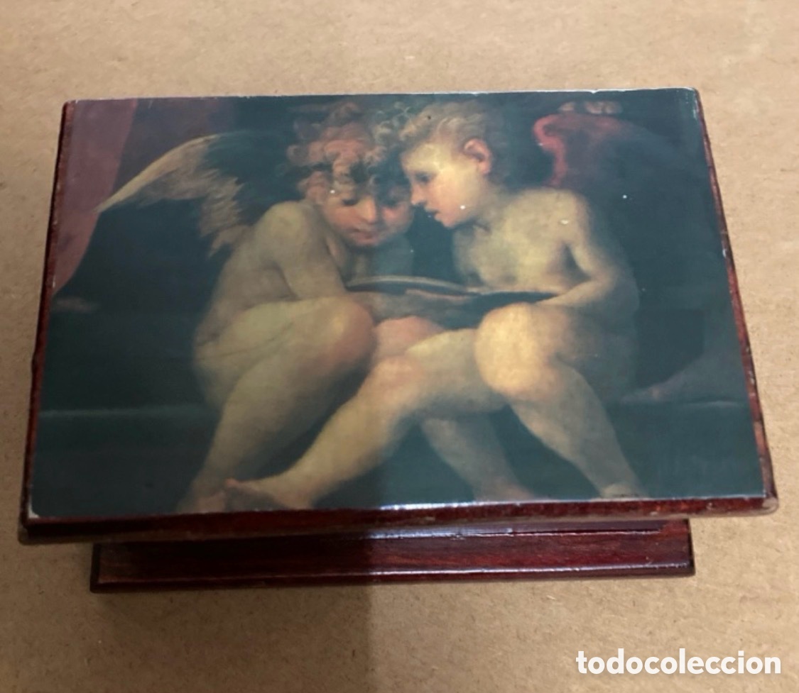 Antiquit&auml;ten: Joyero de madera ,&Aacute;ngeles pintados dimensiones 12 x 8 x 5 cm , a&ntilde;os 60