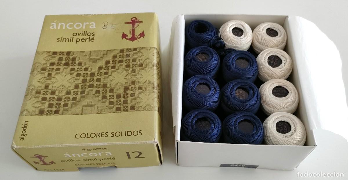 Antig&uuml;edades: Antigua caja de 24 ovillos &Aacute;ncora S&iacute;mil Perl&eacute;. Fabra Coats (09)