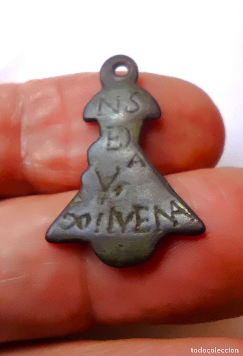 Antig&uuml;edades: Medalla figurada en plata de la Virgen de Valdejimena (Salamanca) S.XVII Rara Pesa 2,68 grs.