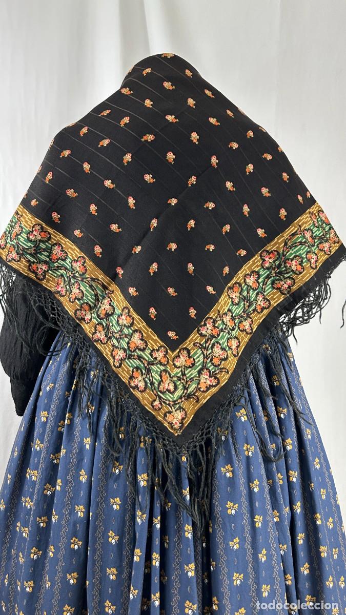 Antiquit&eacute;s: Antiguo mant&oacute;n de merino estampado
