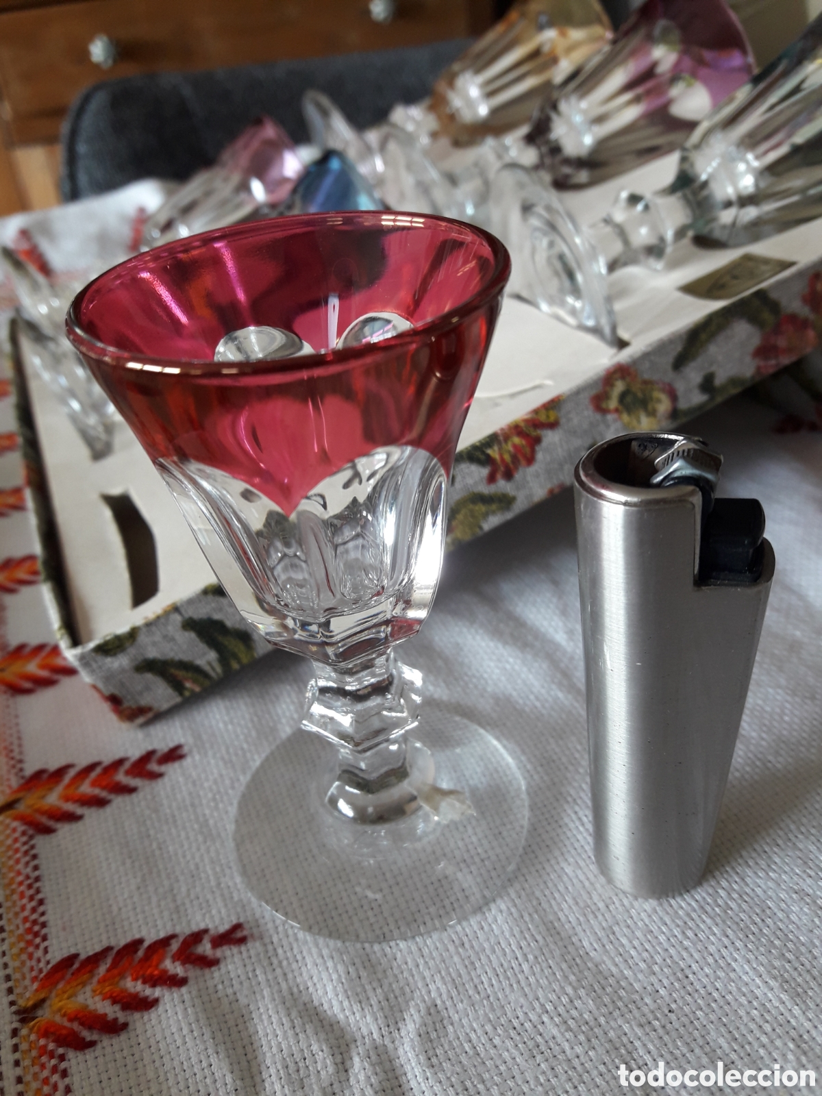 Antig&uuml;edades: Juego de copitas licor - Foto 2