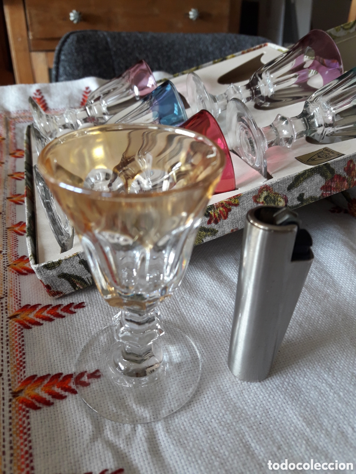 Antig&uuml;edades: Juego de copitas licor - Foto 4
