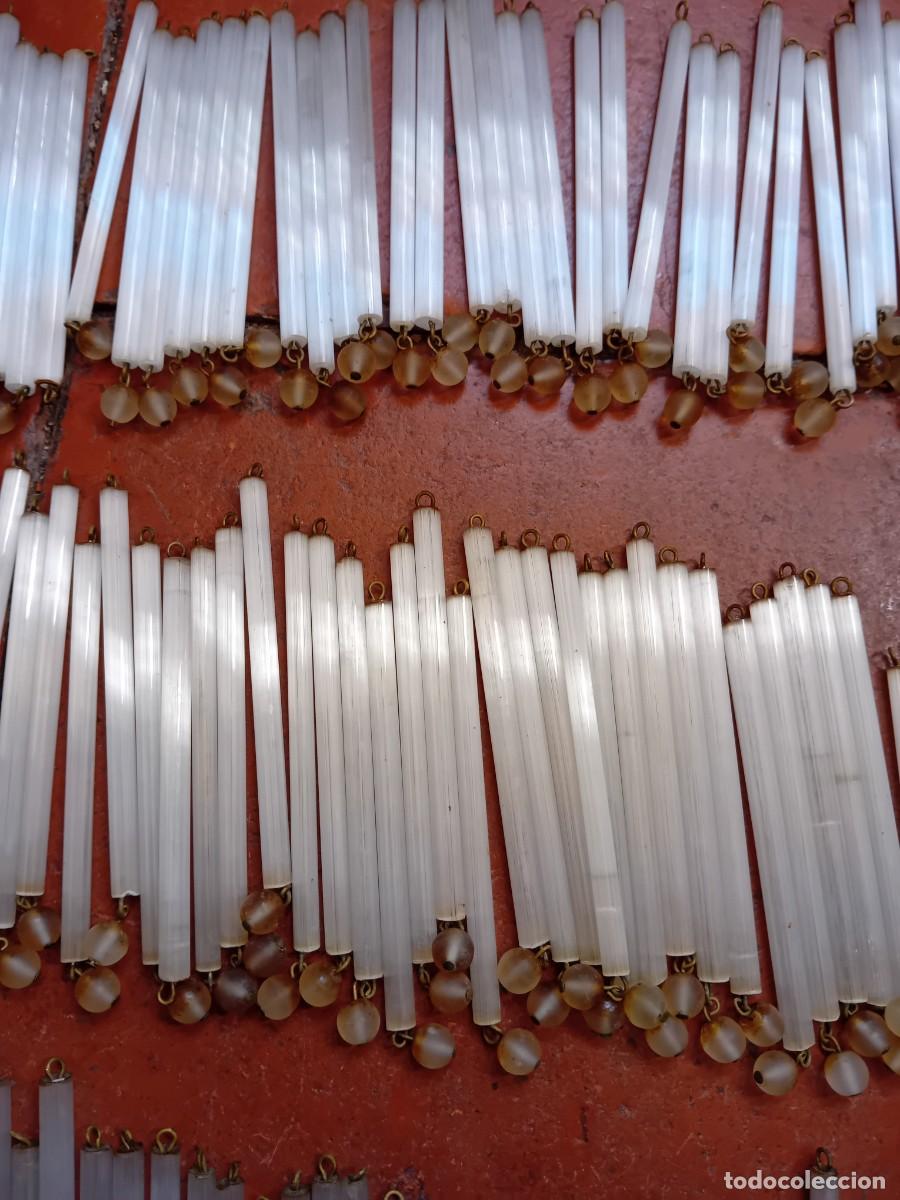 Antig&uuml;edades: 220 macarrones de cristal con remate antiguos