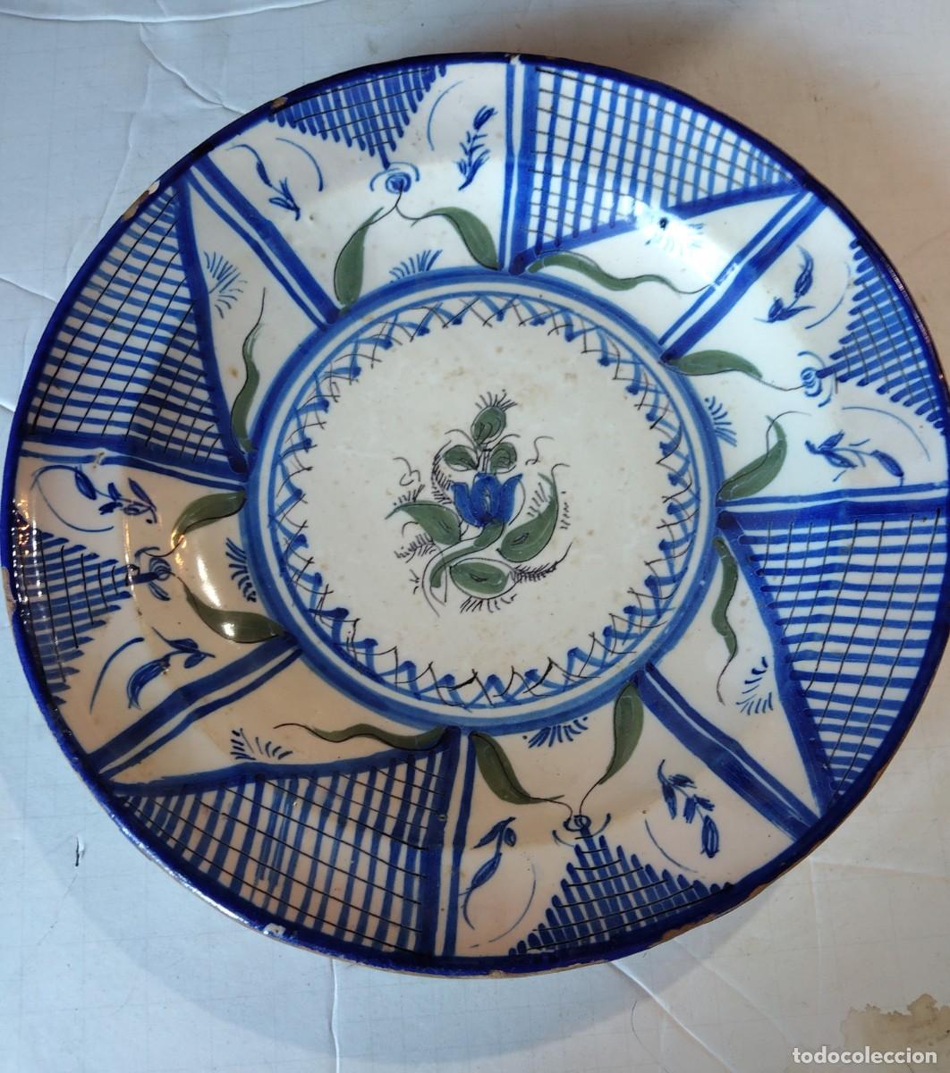 Antig&uuml;edades: Plato de cer&aacute;mica de Manises S XIX