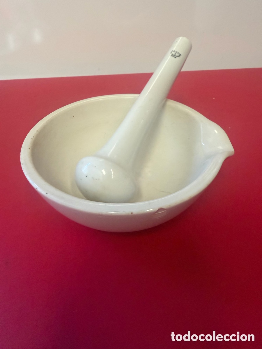 Antig&uuml;edades: Mortero porcelana Staatlich Berlin