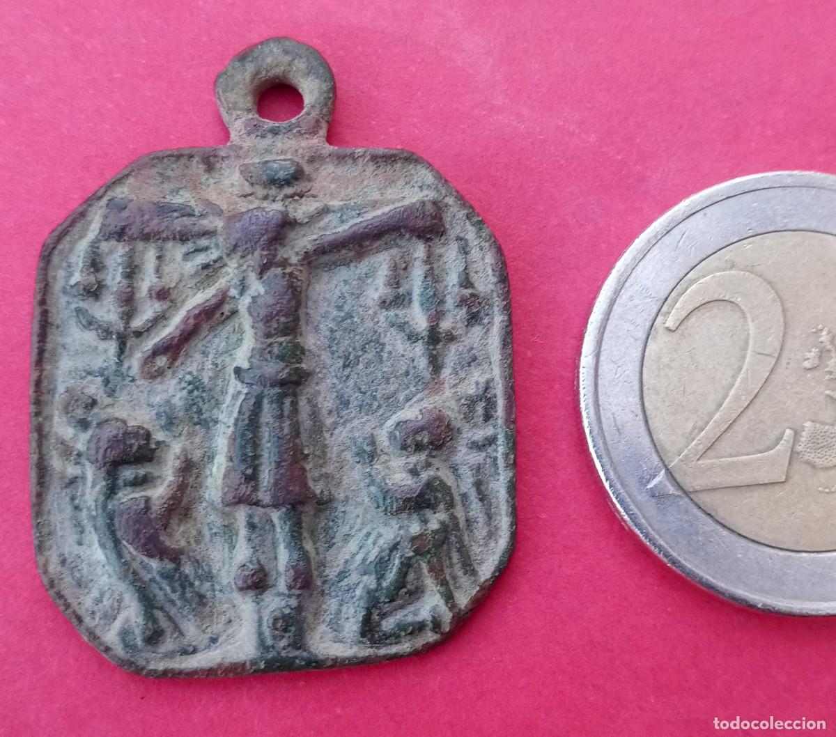 Antig&uuml;edades: MUY RARA MEDALLA CRISTO DE LA VEGA. Leyenda Reverso, de Toledo. SIGLO XVII