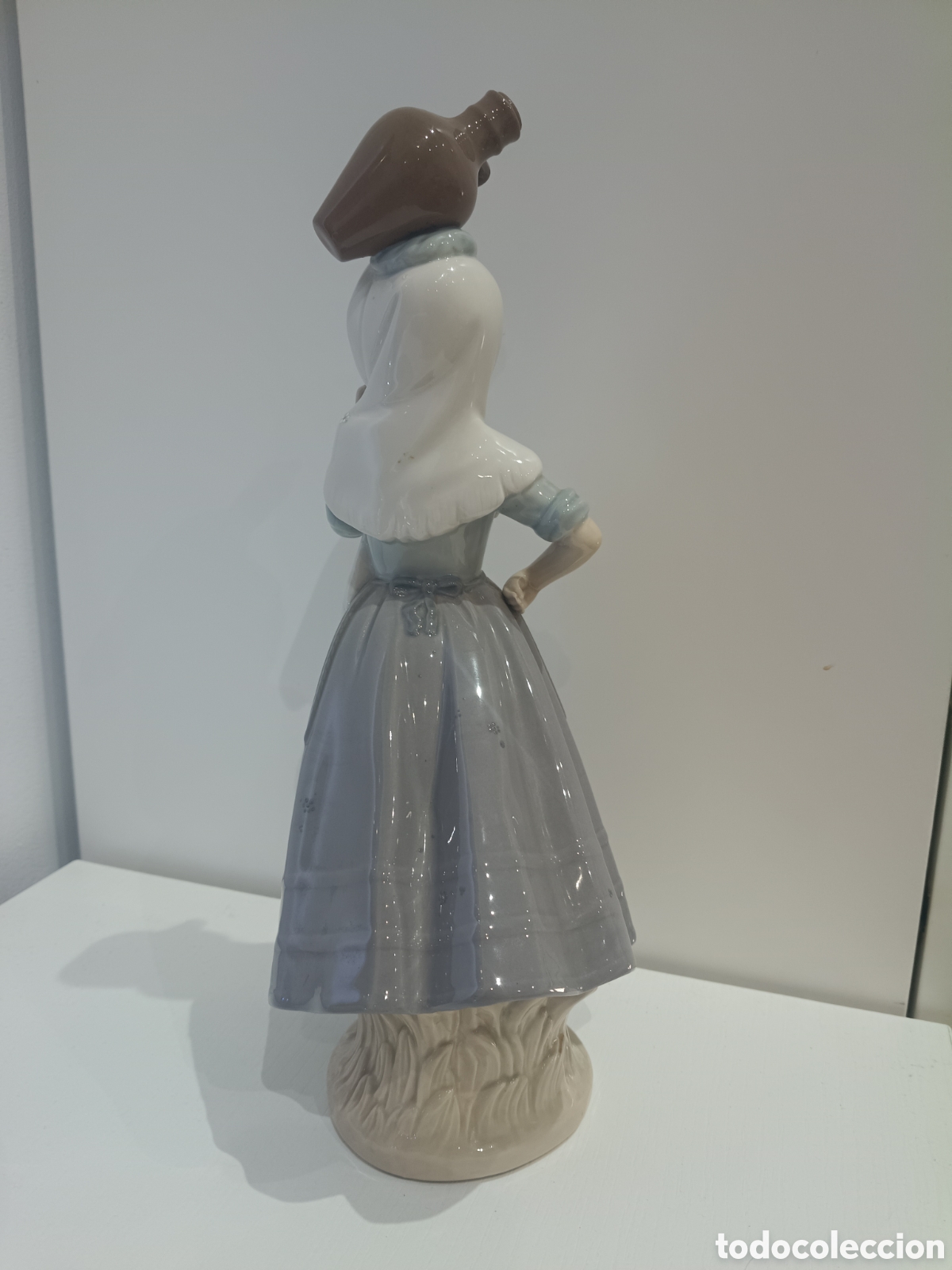 Antig&uuml;edades: NI&Ntilde;A CON CANTARO, LLADR&Oacute; NAO - Foto 3