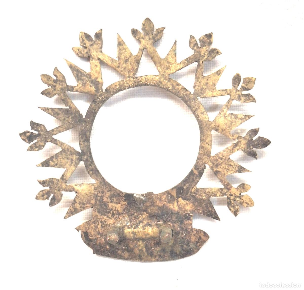 Antig&uuml;edades: Corona Aureola Bronce Imagen Religiosa a&ntilde;os 40. Med. 5 cm