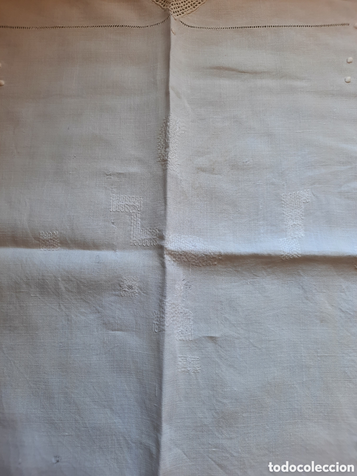 Antig&uuml;edades: Antiguo pa&ntilde;ito de hilo de 46&times;44 cm - Foto 7