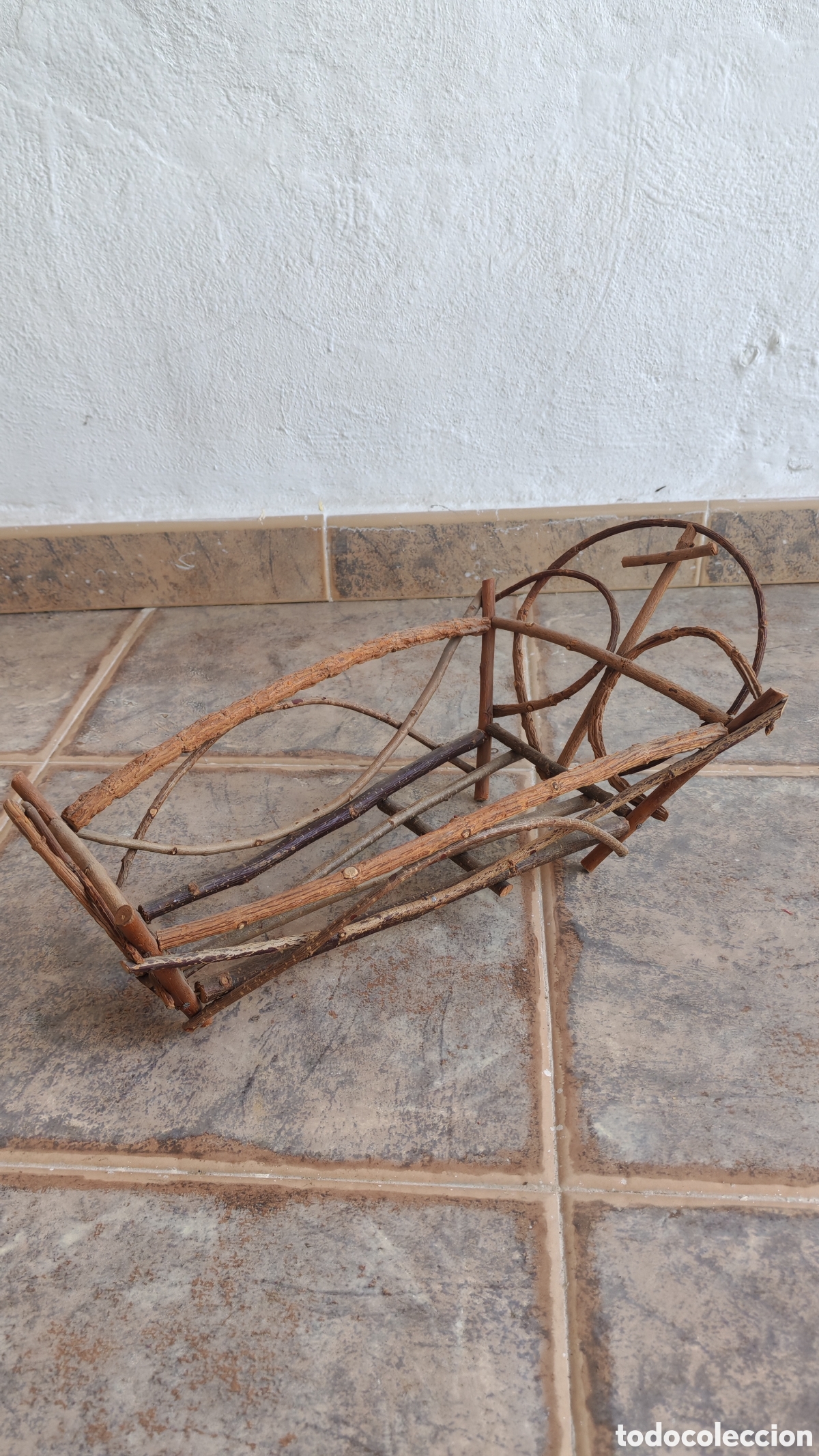 Antig&uuml;edades: Cuna madera para ni&ntilde;o Jes&uacute;s