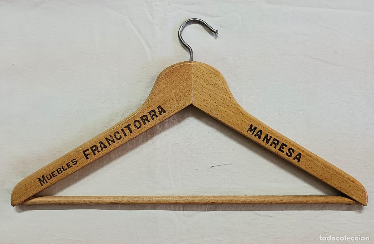 Antig&uuml;edades: ANTIGUA PERCHA COLGADOR DE MADERA MUEBLES FRANCITORRA