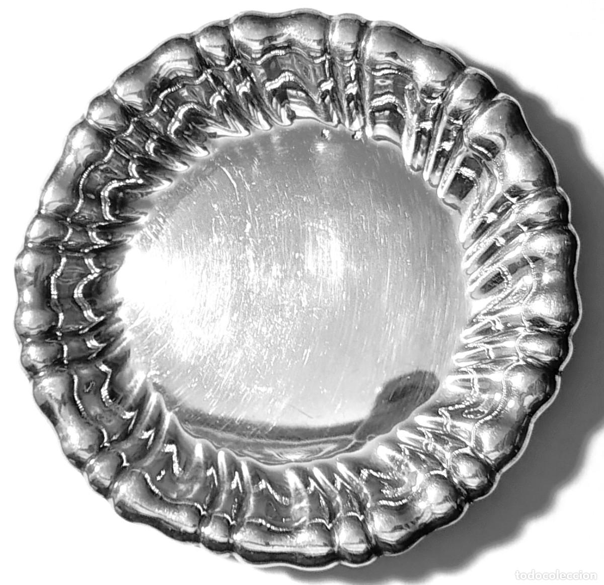 Antig&uuml;edades: BANDEJA SALVILLA - MARCA DE PLATERO - 28,70 GR. PLATA 0,925 - DIAMETRO 9,50 cm - EXCELENTE ESTADO