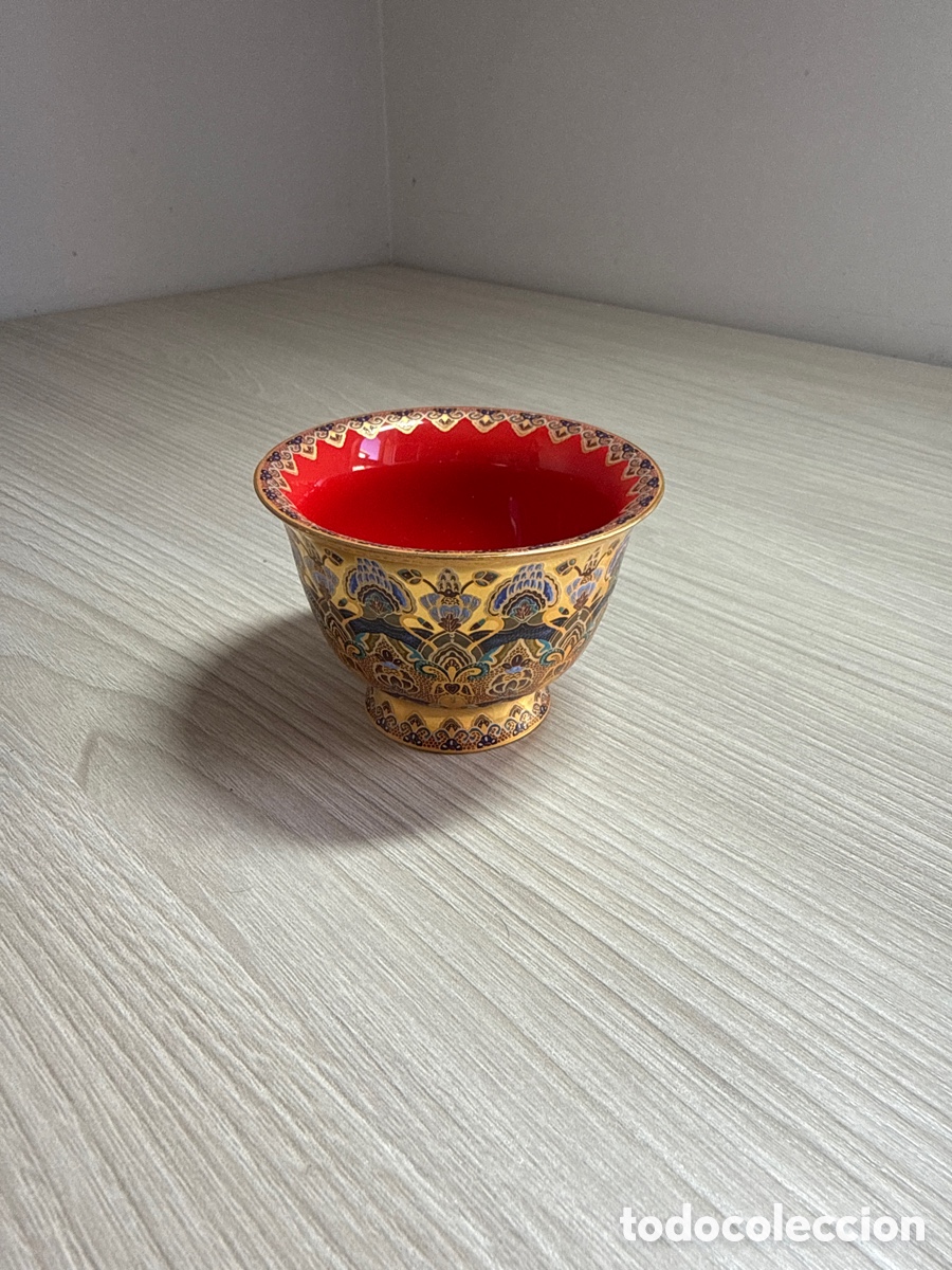 Antig&uuml;edades: Taza de T&eacute; China Esmaltada y Dorada - Estilo Imperial con Caja de Brocado Original