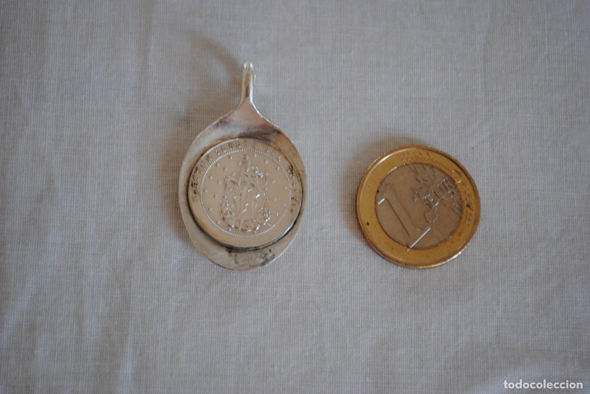 Antig&uuml;edades: MEDALLA DE NUESTRA SE&Ntilde;ORA DEL ROSARIO DE PLATA