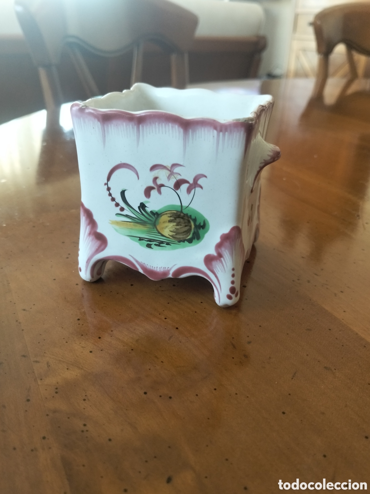 Antig&uuml;edades: Antiguo Macetero Miniatura de Loza &ndash; Estilo Chinoiserie Lun&eacute;ville / Manises, Circa 1900