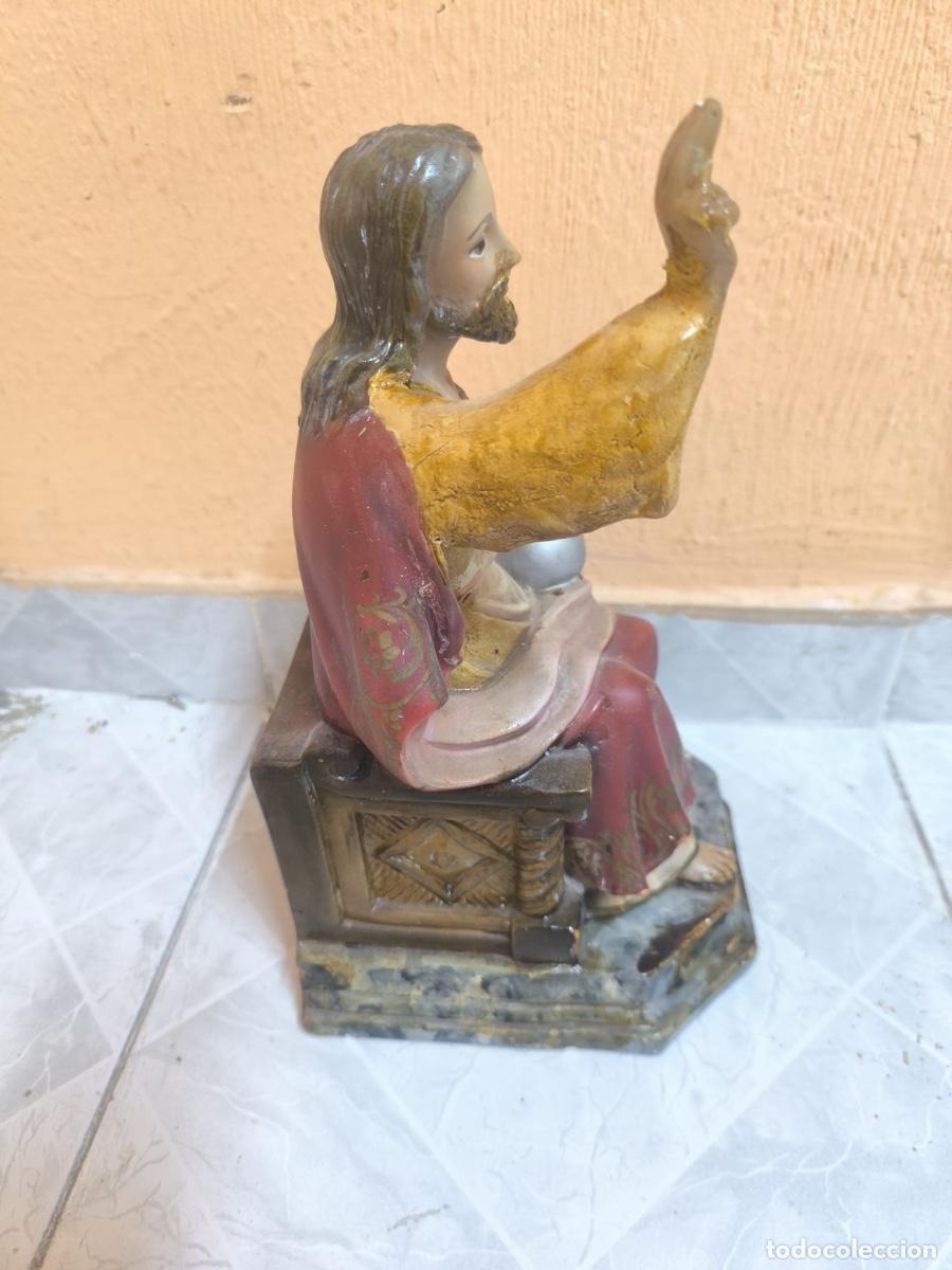 Antig&uuml;edades: Sagrado Coraz&oacute;n de Jes&uacute;s sentado con orbe - Foto 2