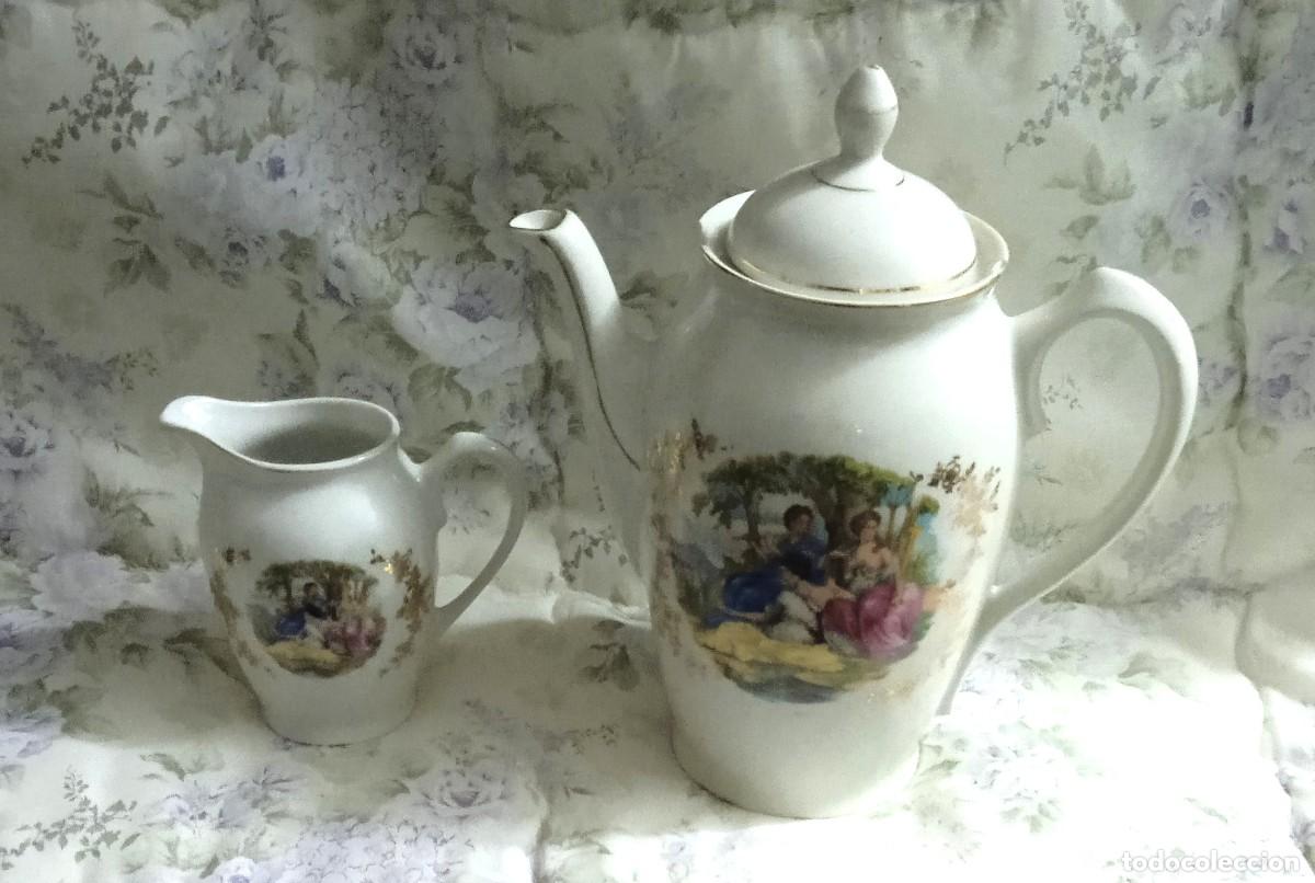 Antig&uuml;edades: JUEGO CAFETERA Y LECHERA DE PORCELANA SANTA CLARA VIGO-A&Ntilde;OS 50-60