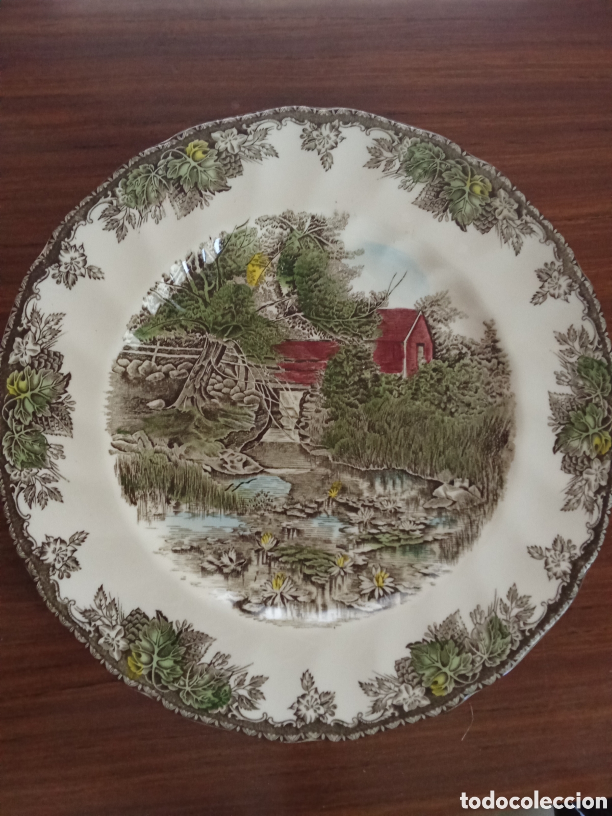 Antig&uuml;edades: Plato de ceramica Inglesa de YOHNSON BROS ,JMJ
